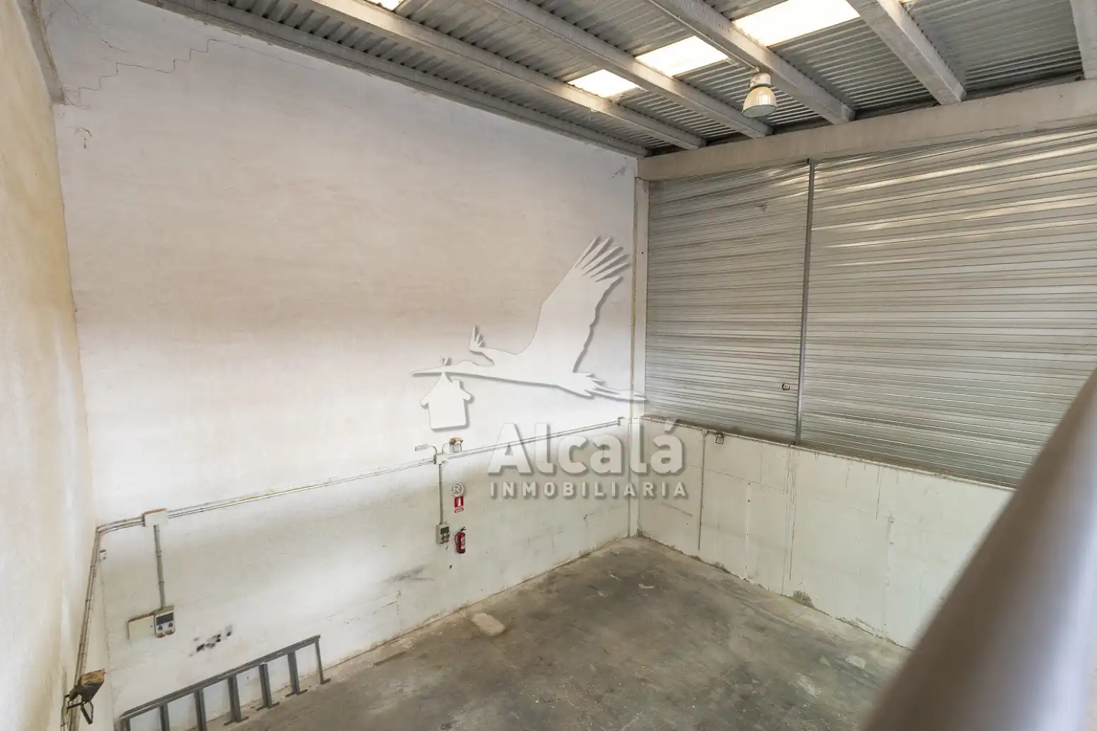 Industrial buildings for sale in Daganzo de Arriba, Madrid