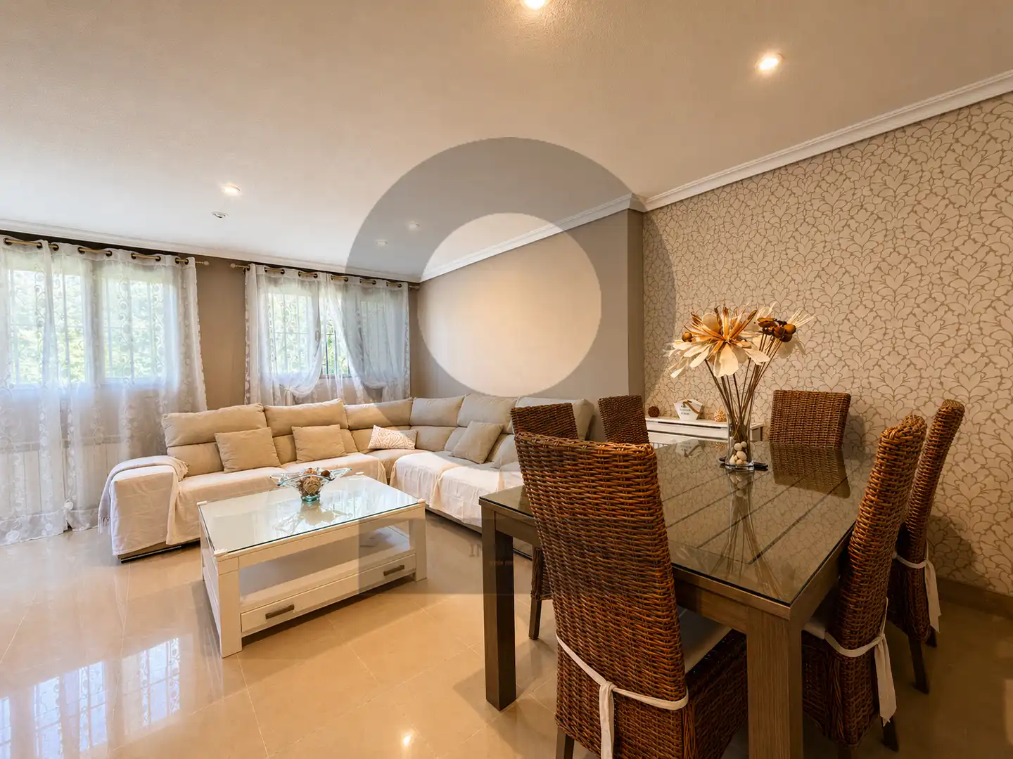 Living room of Houses for sale in Pozuelo de Alarcón  with Air Conditioner, Heating and Private garden