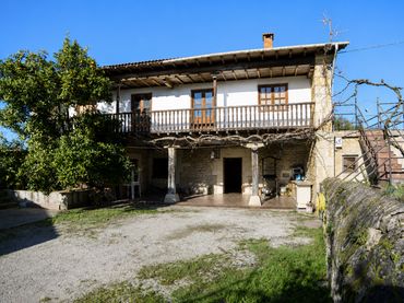 House with garden for sale in La Veguilla