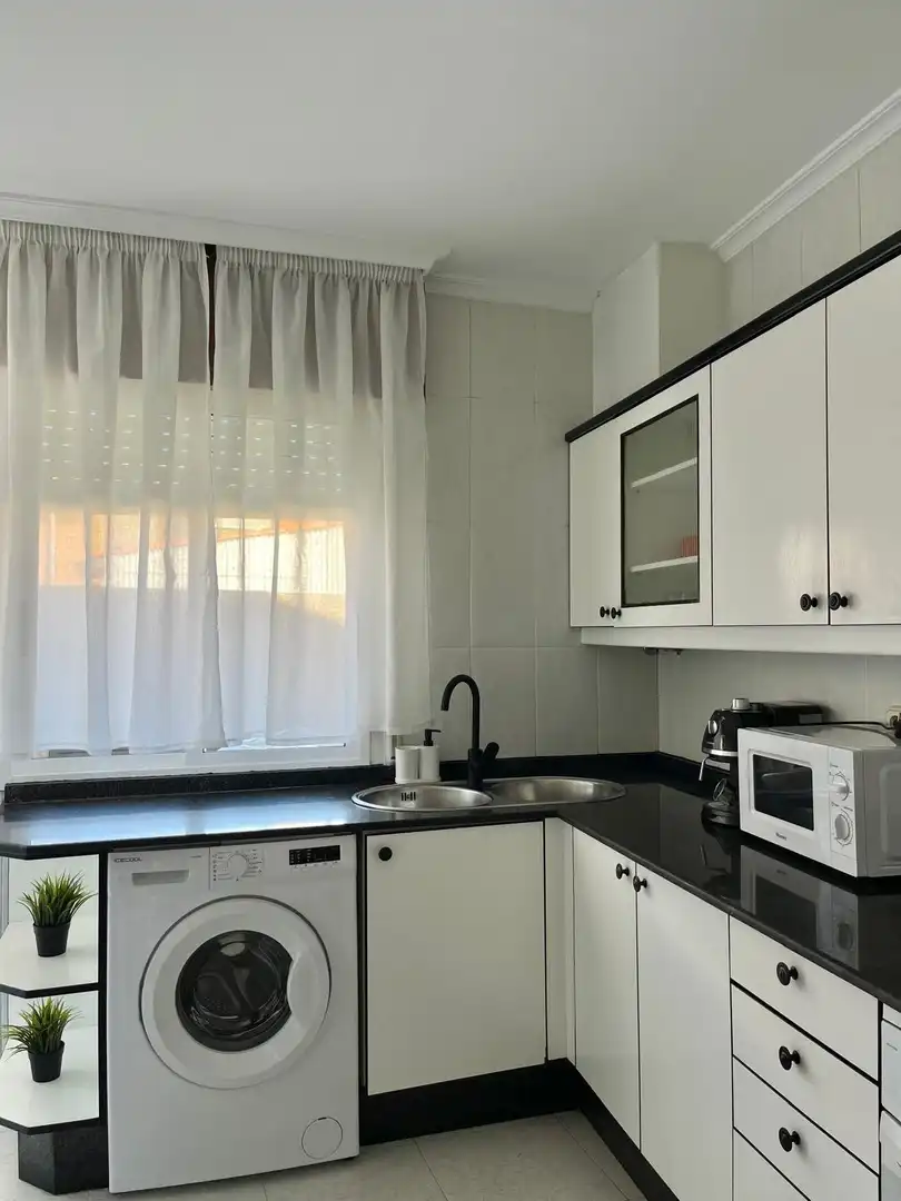 Kitchen of Flat for rent in O Grove  