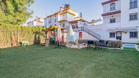 Foto 2 de Casa adosada en venda a Calle de Los Abetos, 3, Peligros, Granada