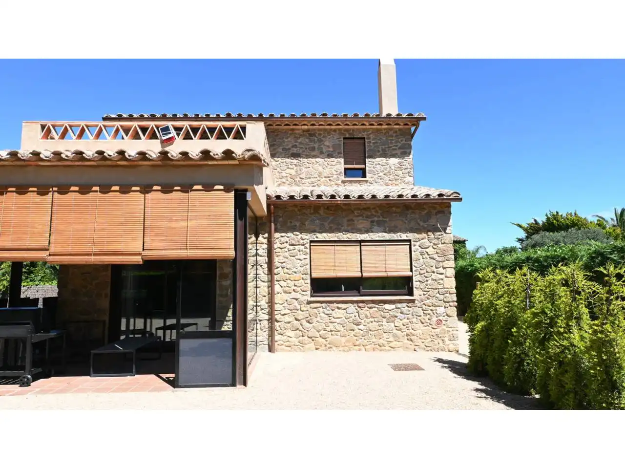 Vista exterior de Casa o chalet de alquiler en La Tallada d'Empordà con Aire acondicionado, Calefacción y Jardín privado