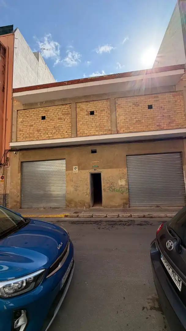 Buildings for sale in Alfafar, Valencia