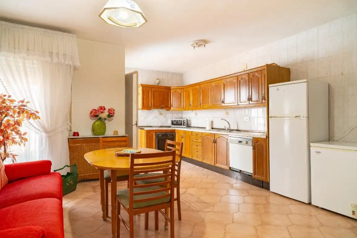 Appartamento con terrazza in vendita a C. Sta. María