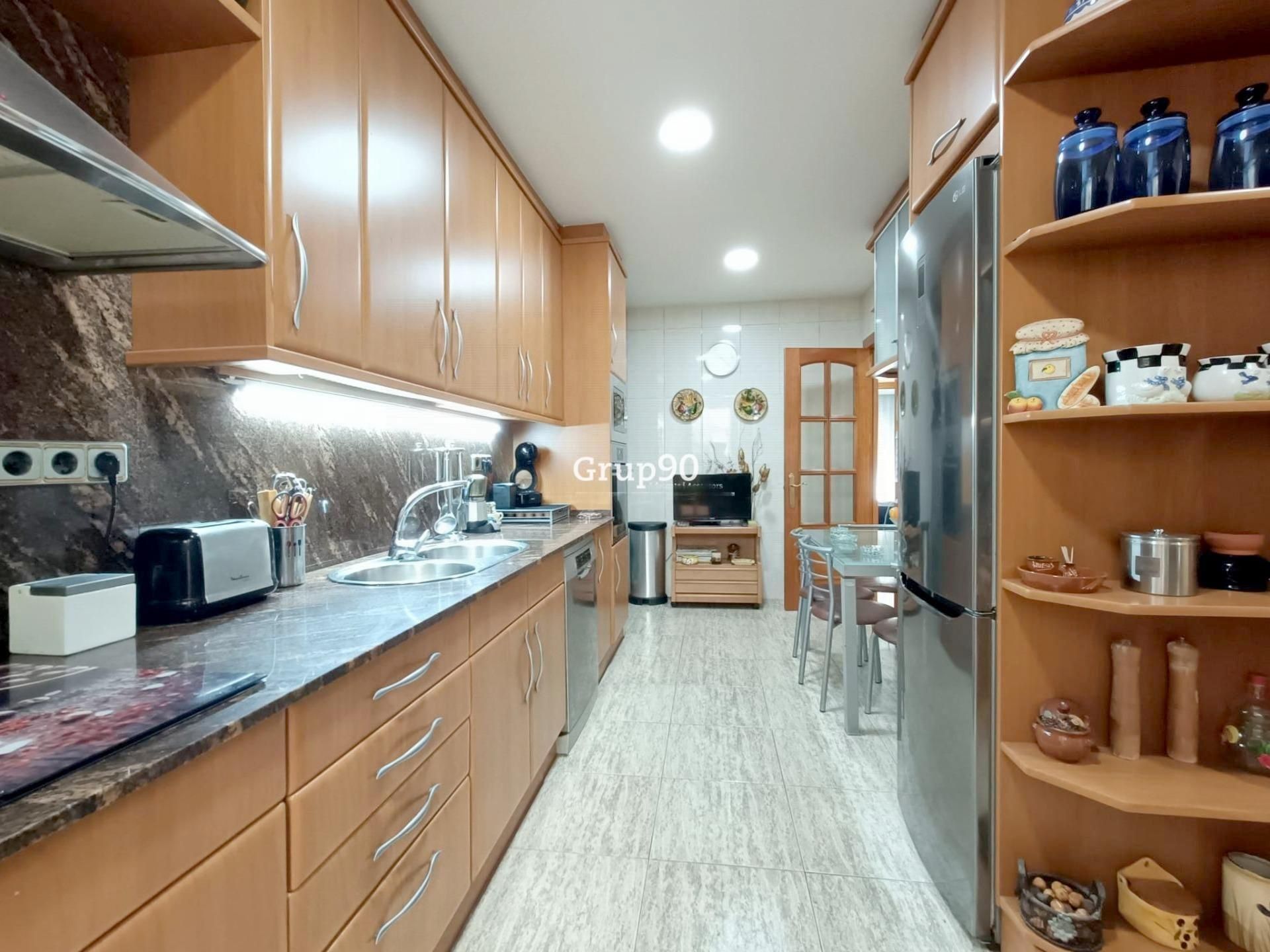 Kitchen of House or chalet for sale in Artesa de Lleida  with Air Conditioner, Heating and Terrace