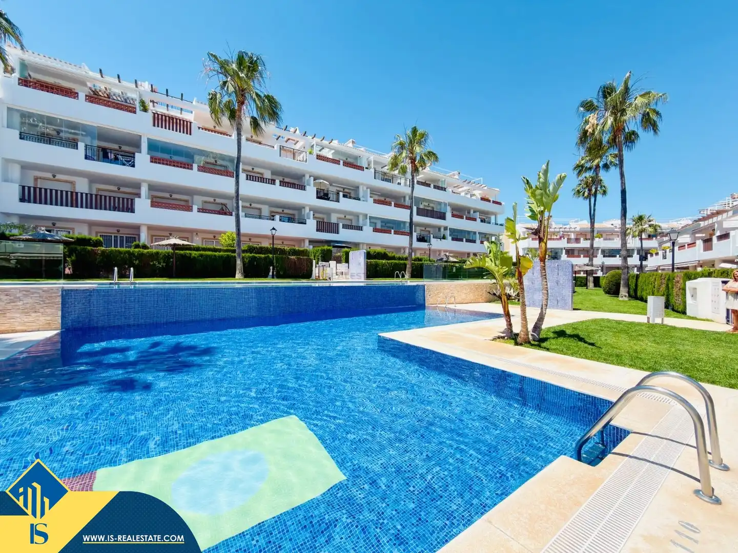Swimming pool of Flat for sale in Orihuela  with Terrace, Furnished and Oven