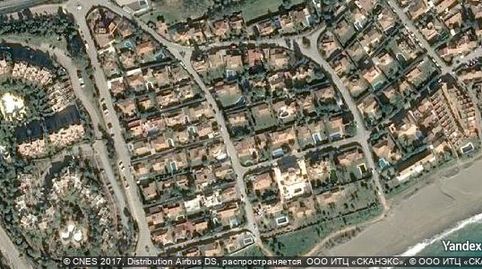 Foto 2 de Garaje en venta en Villacana - Costalita - Saladillo, Estepona
