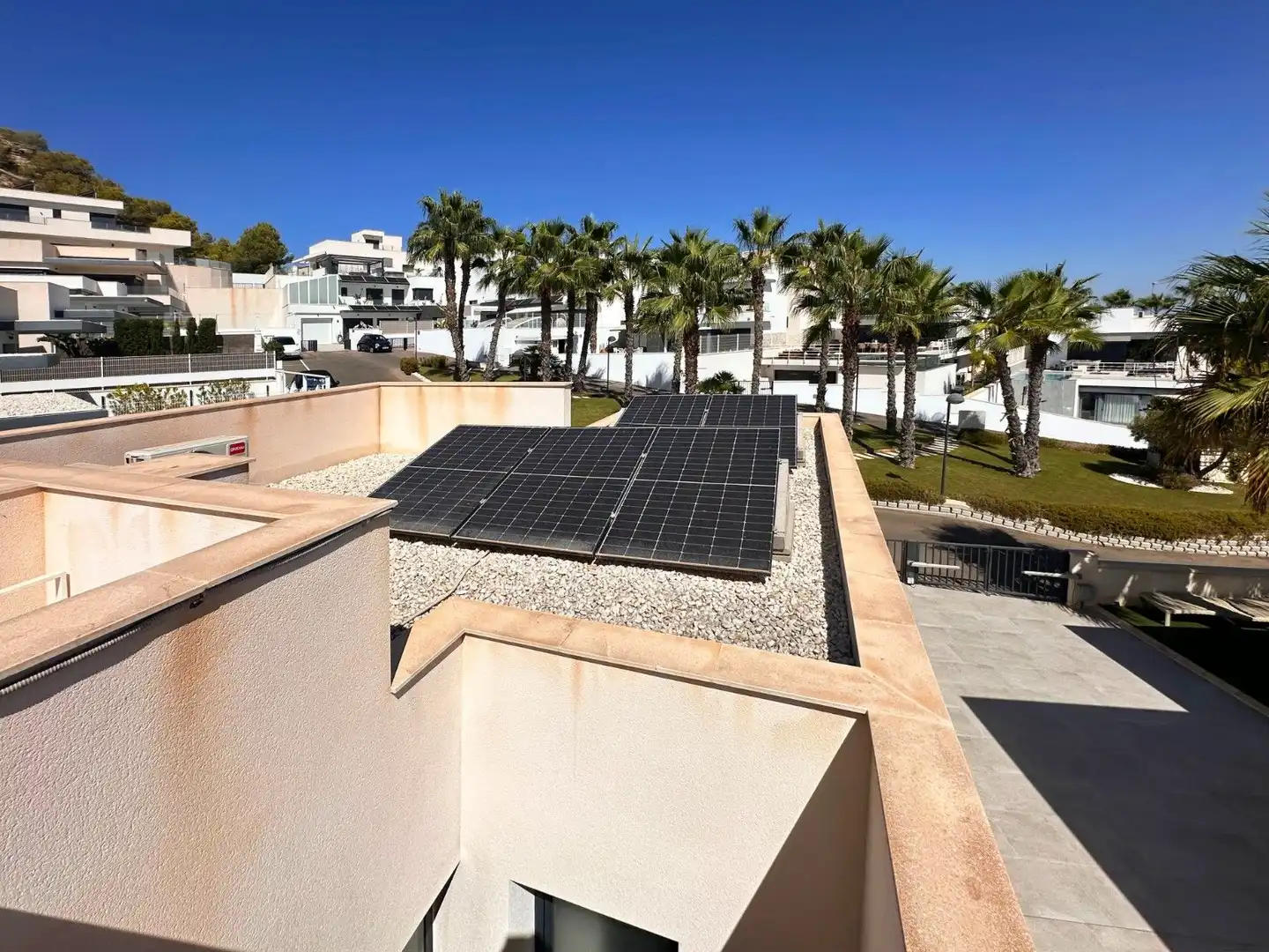 Xalet amb piscina en venda a Calle 03193, imagen 47