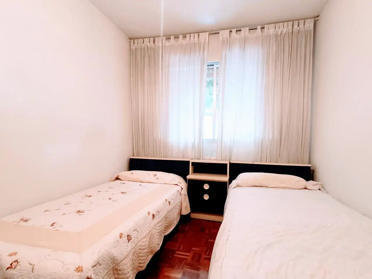Schlafzimmer von Wohnung zum Verkauf in Madrid mit Heizung, Parkett und Terrasse
