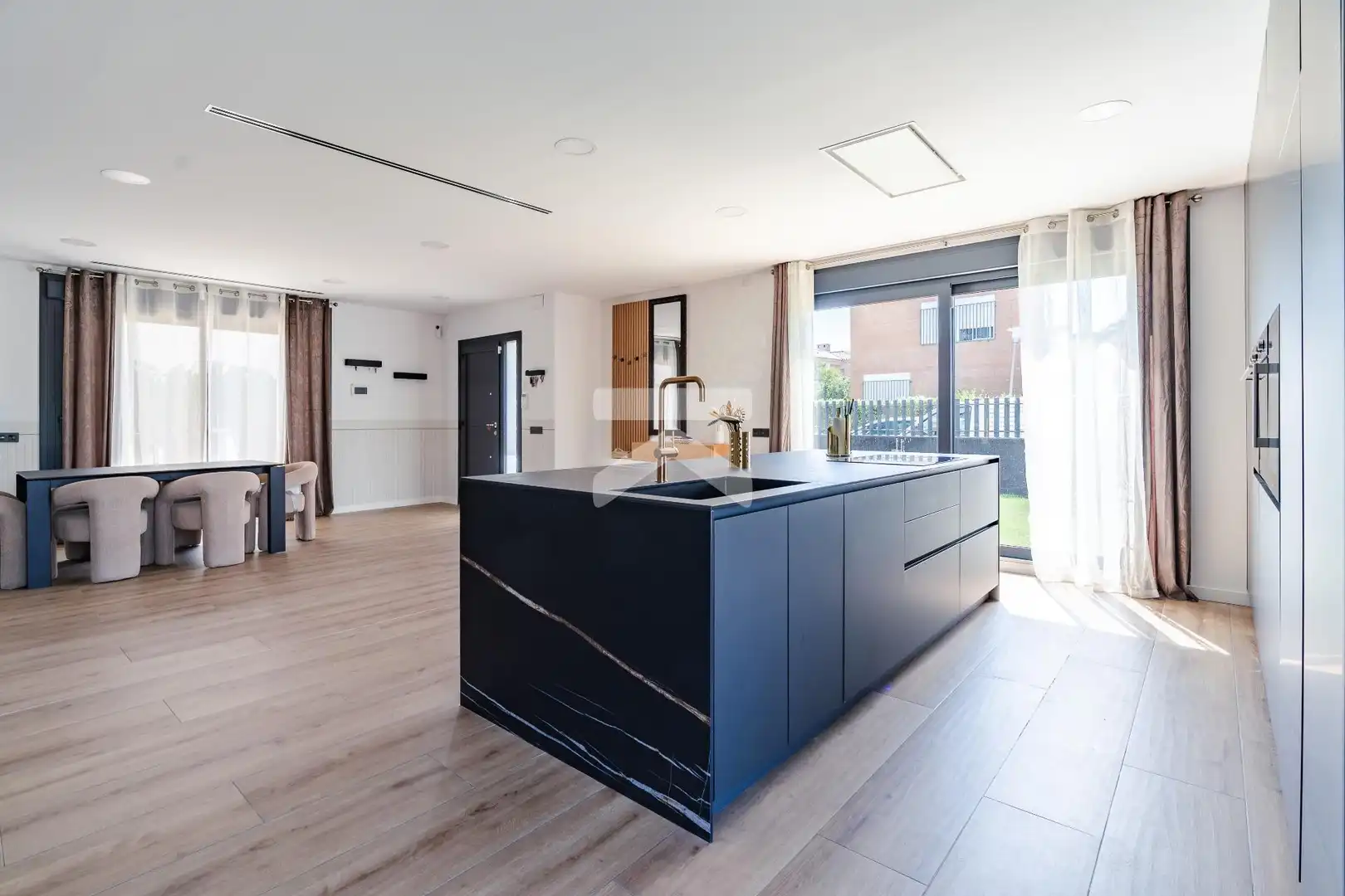 Cocina de Casa o chalet en venta en Cambrils con Aire acondicionado, Calefacción y Jardín privado