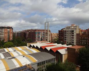 Vista exterior de Edifici en venda en  Barcelona Capital