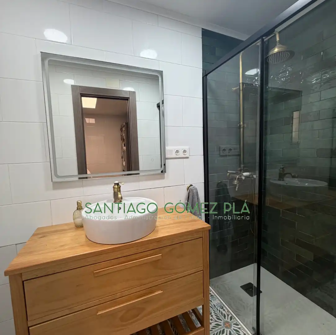 Bany de Casa o xalet en venda en Sagunto / Sagunt amb Terrassa, Traster i Moblat