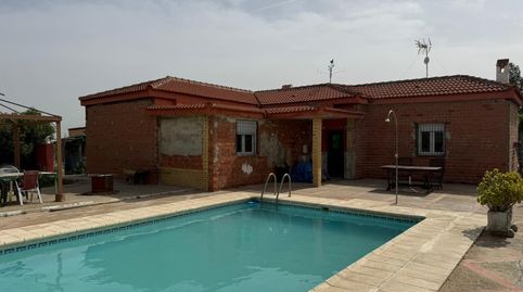 Foto 2 de Casa o chalet en venta en Urbanizacion 5 Urbanización Los Jinetes 1 Fase, Carmona, Sevilla