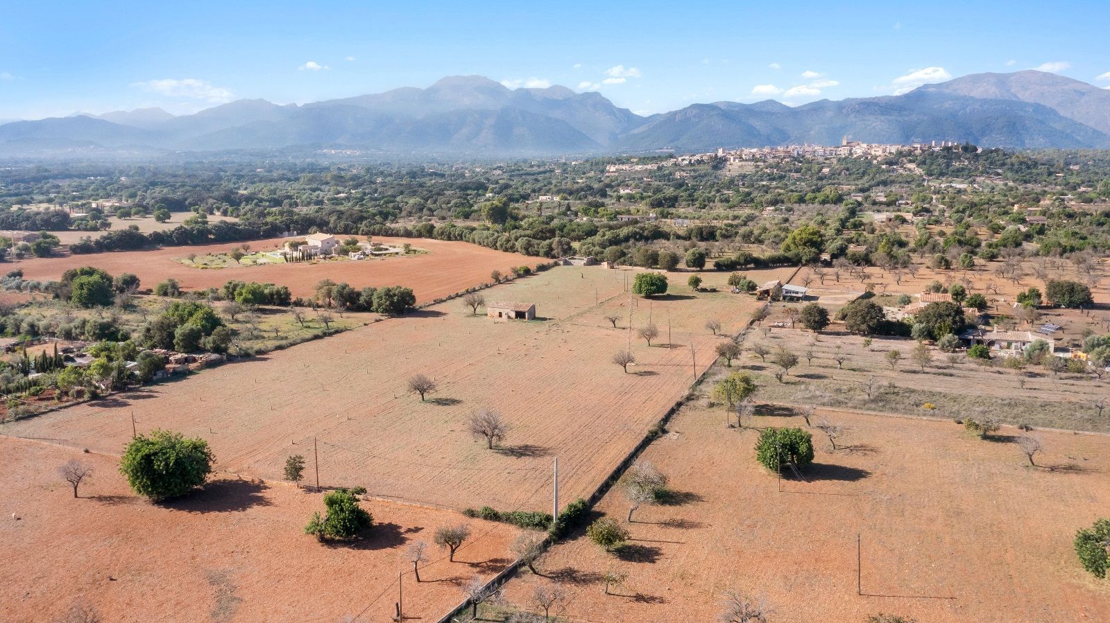 Finca rústica en venda en Búger amb Traster i Piscina