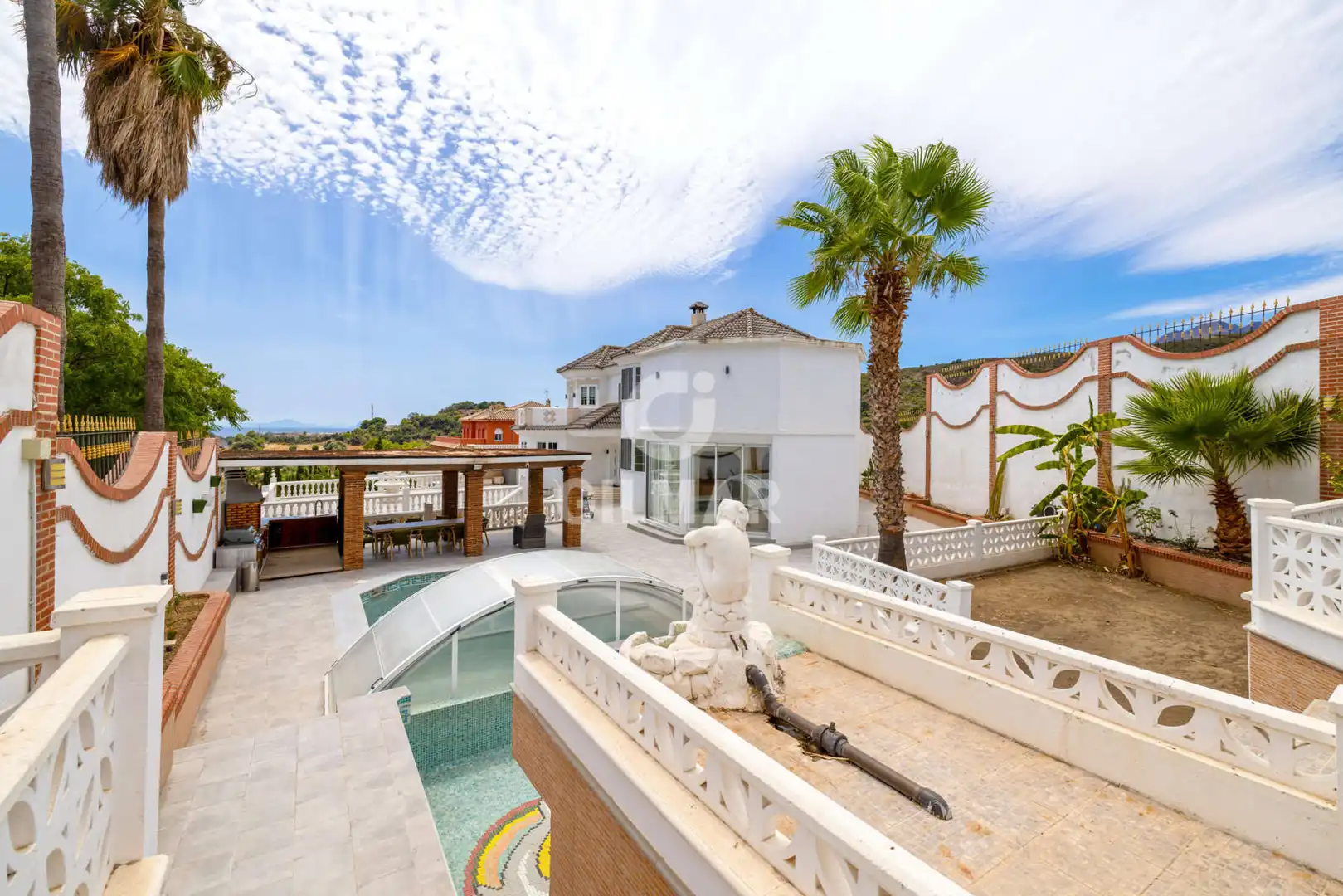 Vista exterior de Casa o chalet en venta en Estepona con Jardín privado y Piscina