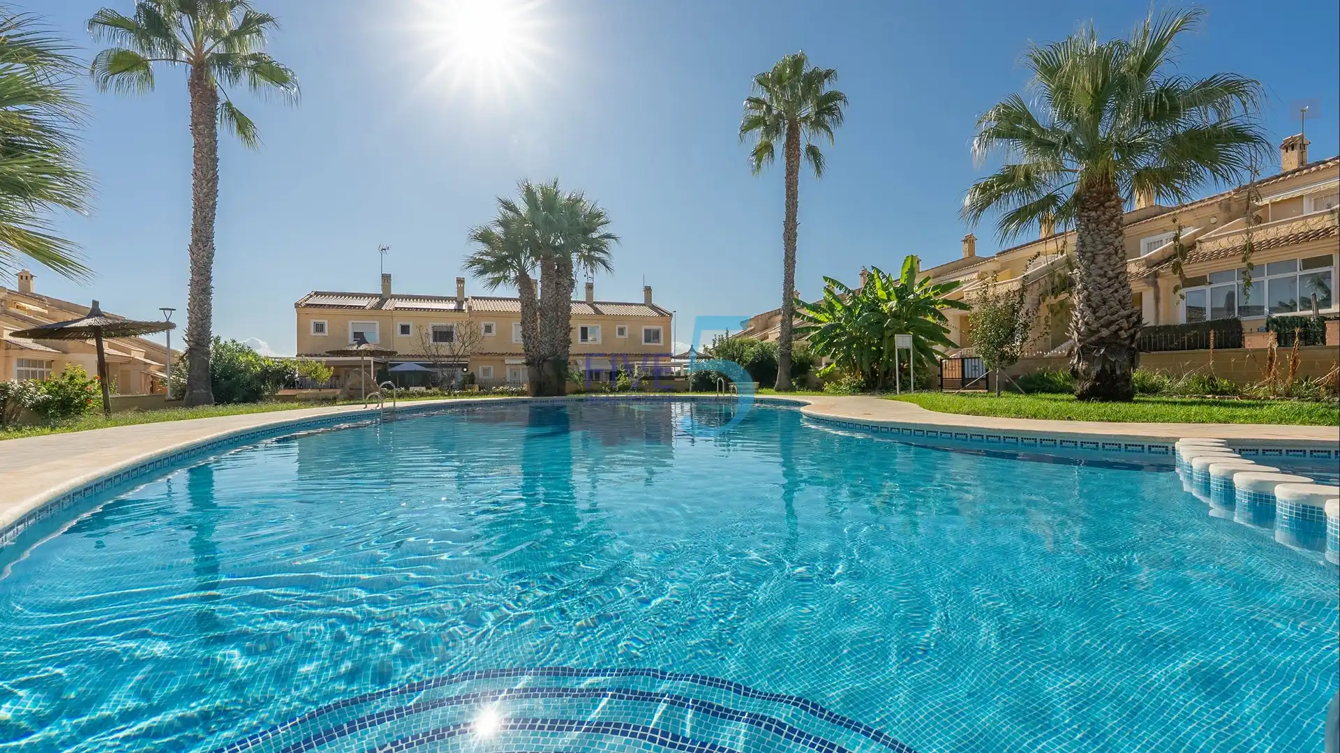Terraced house with terrace for sale in Los Balcones - Los Altos
