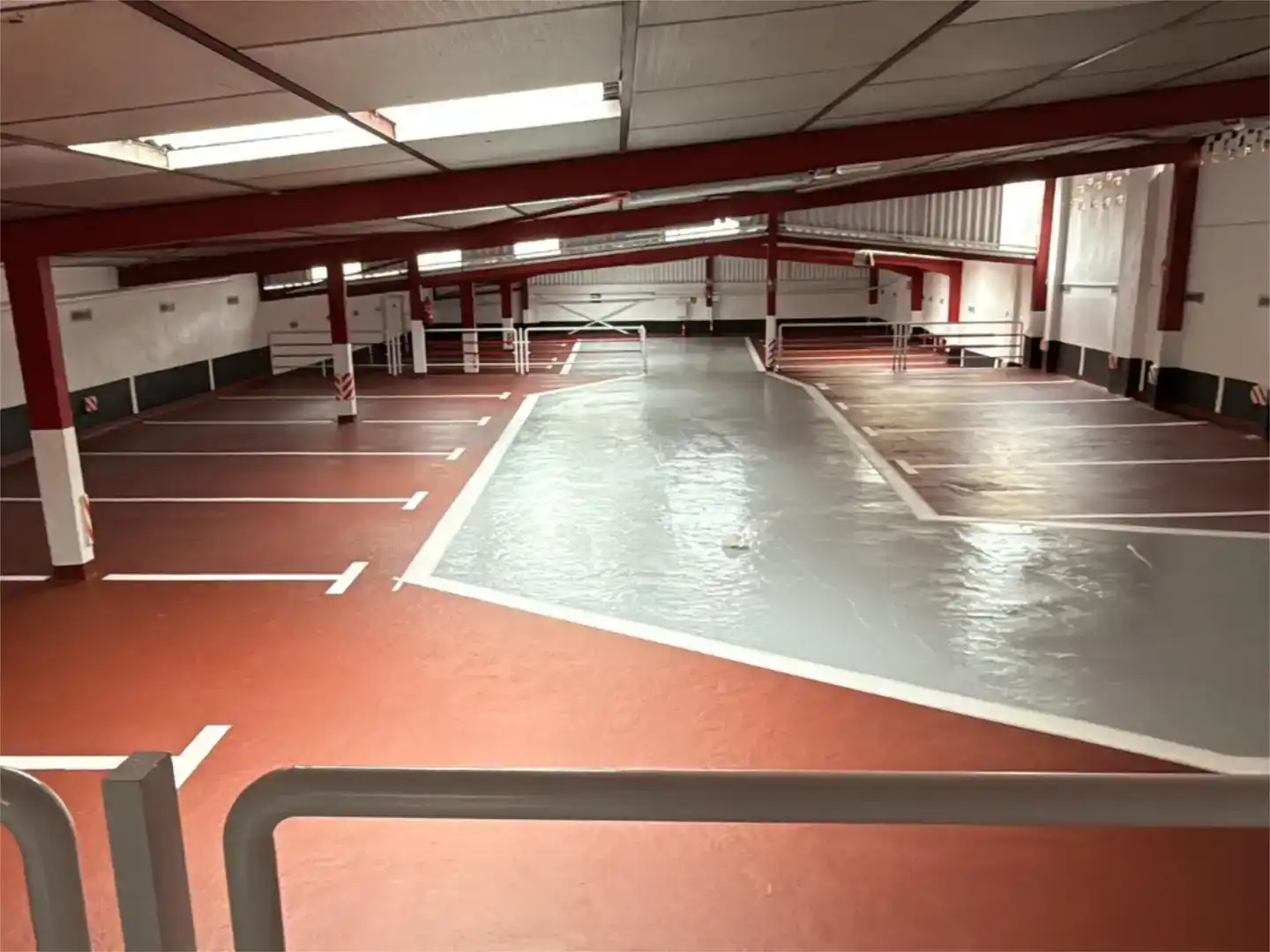 Parking of Garage for rent in Ourense Capital 