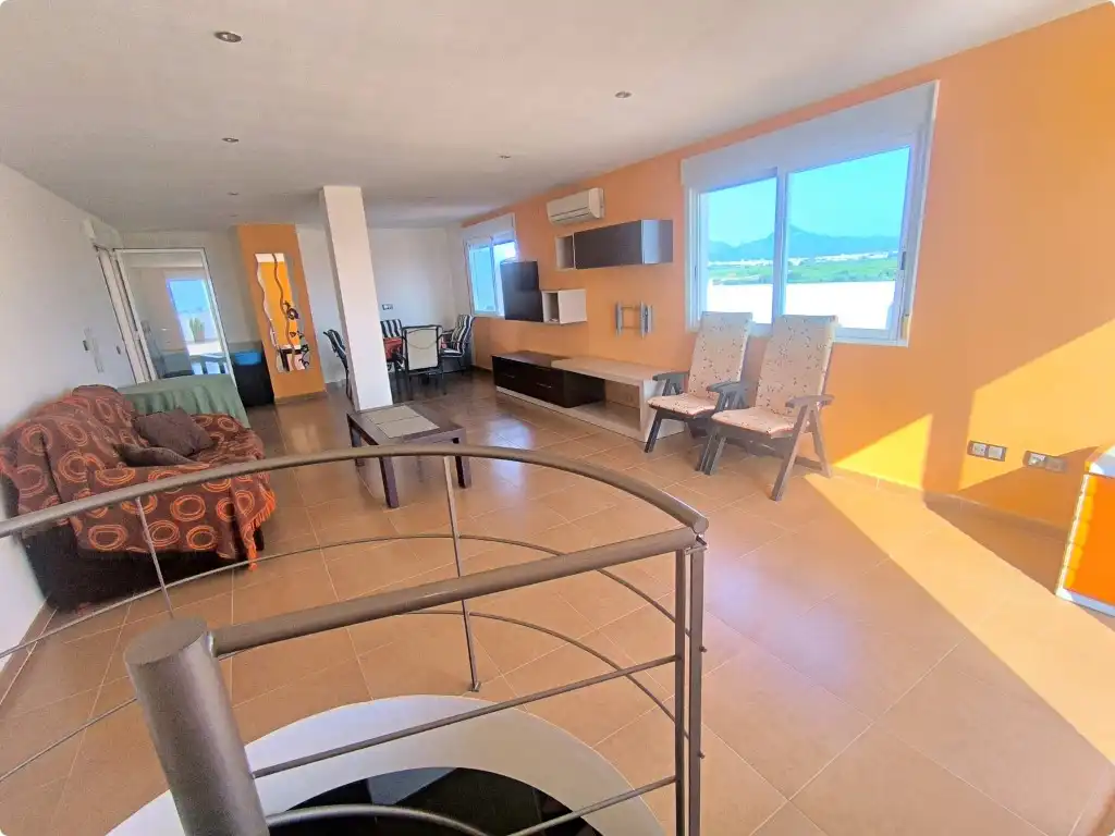 Dúplex de alquiler en Miramar