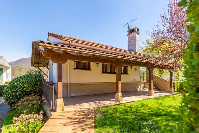 Casa-chalet en Venta en Iraitzoz - Urbanización Ultzama, 21 en Ultzama