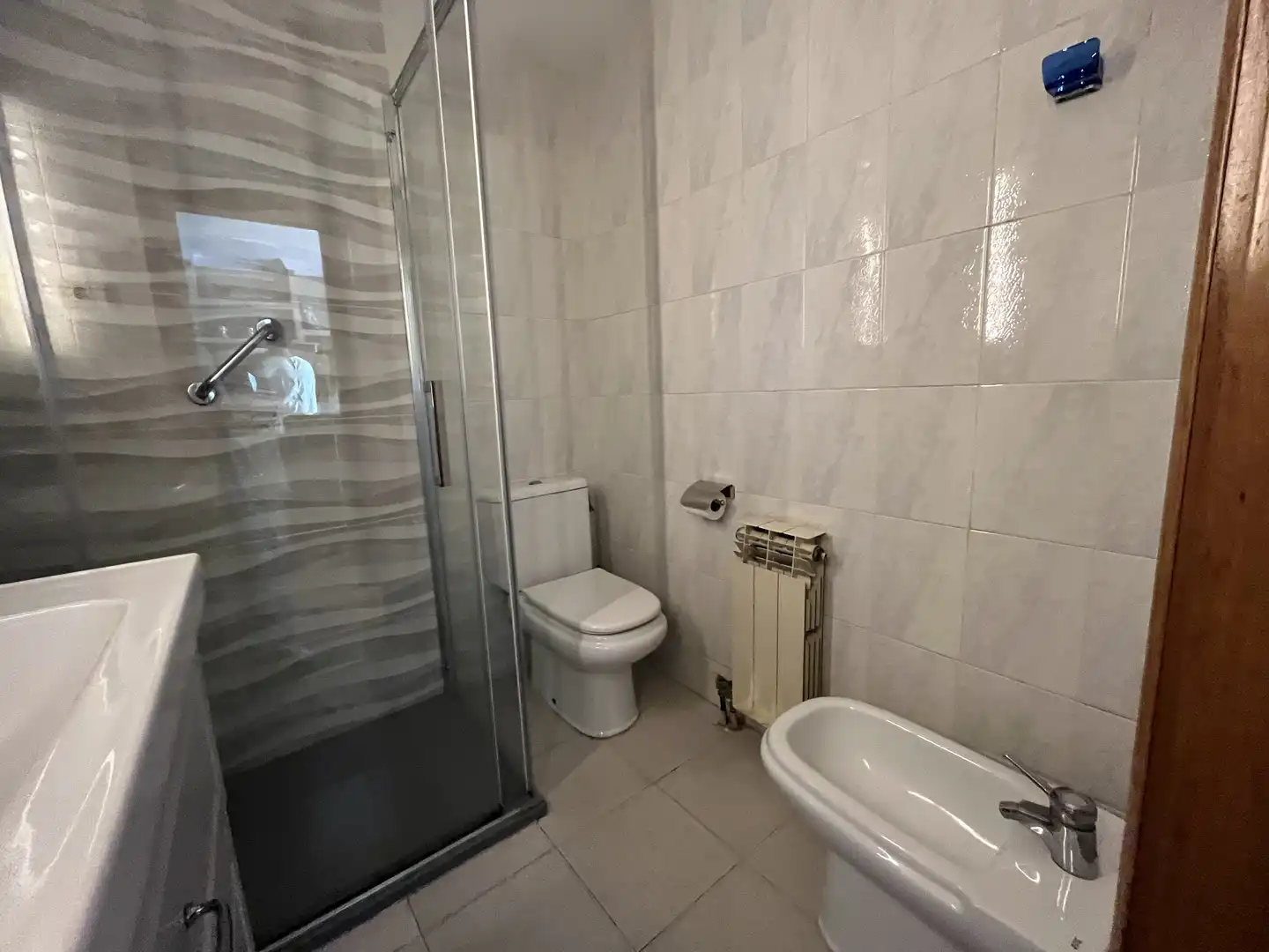 Baño de Piso en venta en Esparreguera con Calefacción