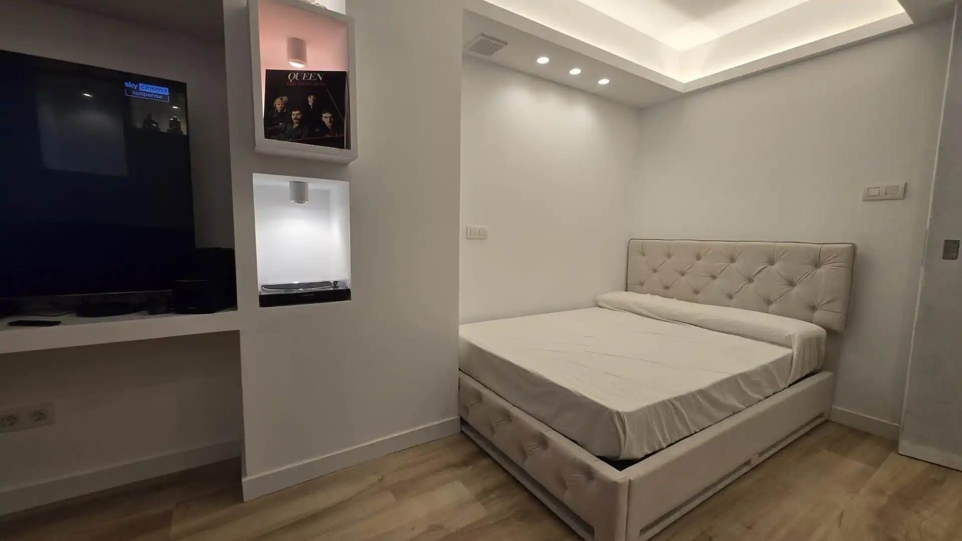 Apartamento en venta en Calle ISAAC PERAL, El Grau