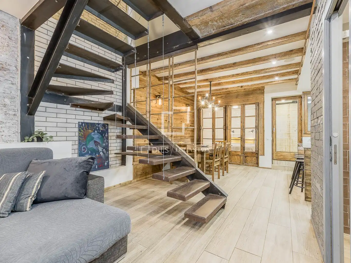 Piso en venta en Barcelona con Aire acondicionado, Calefacción y Trastero