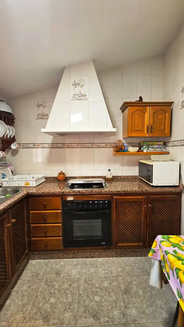 Cuina de Casa o xalet en venda en Aroche amb Jardí privat i Traster