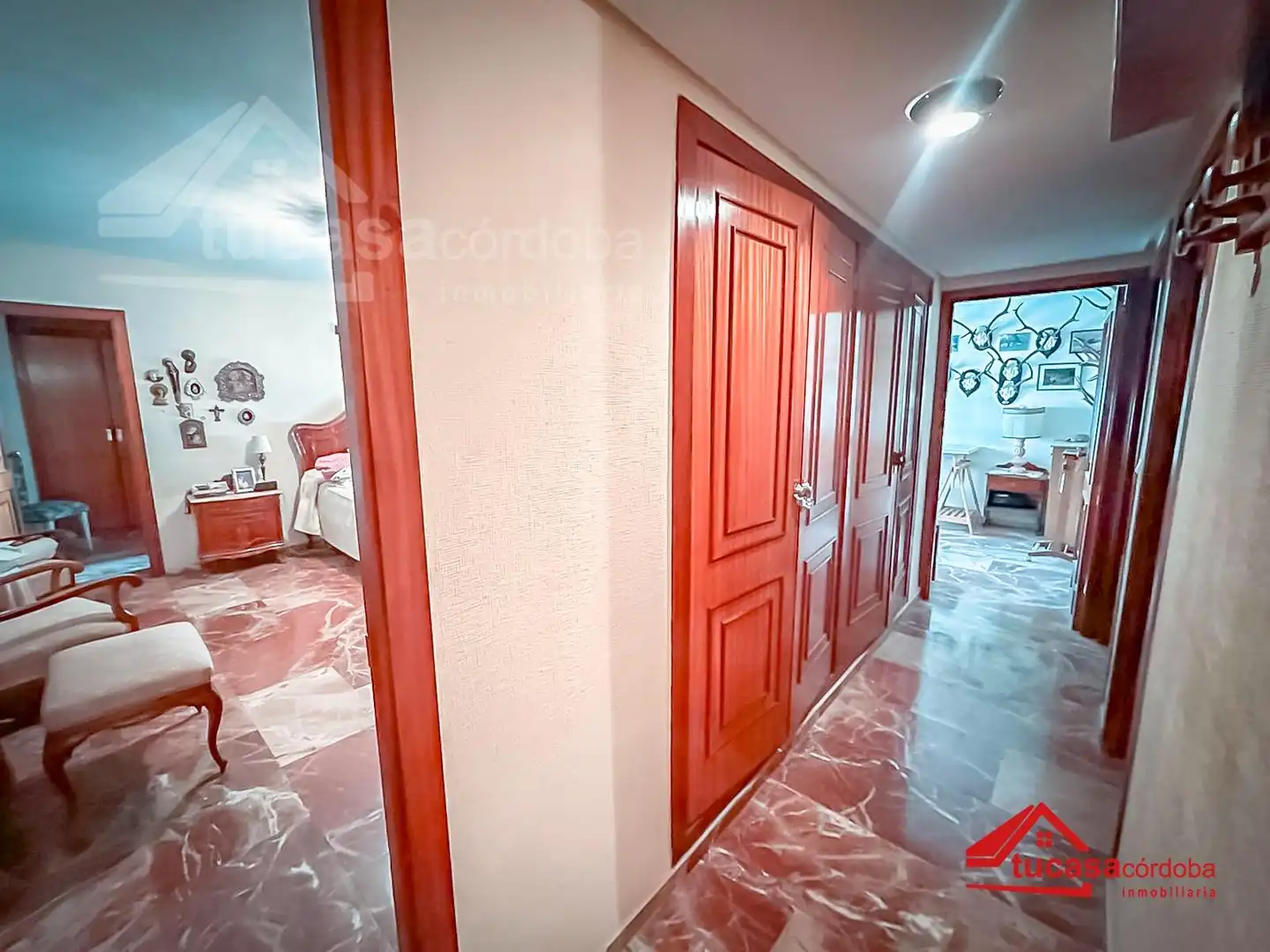 Flat for sale in Córdoba  with Air Conditioner, Terrace and Storage room