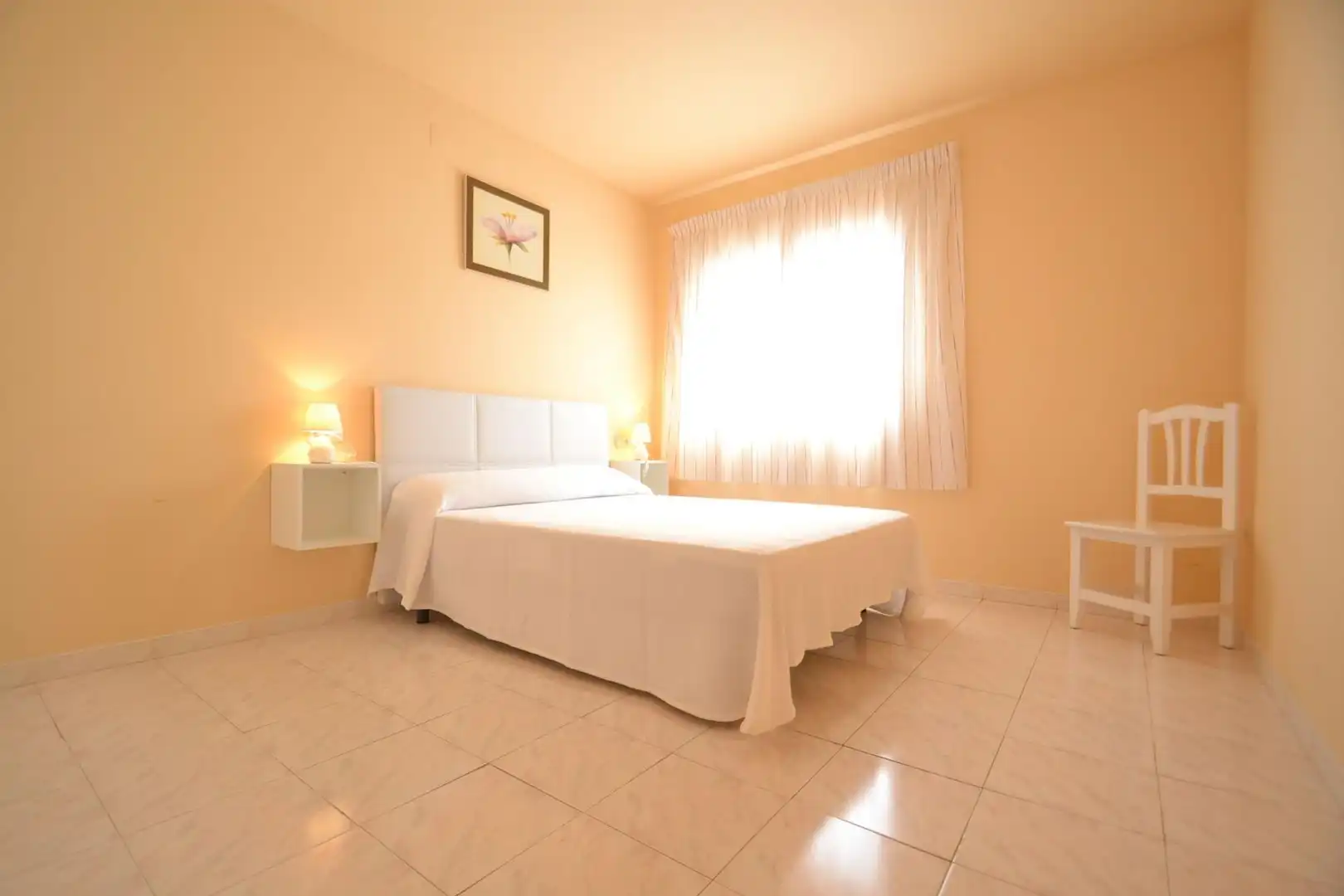 Habitación de Casa o chalet en venta en Deltebre con Aire acondicionado, Jardín privado y Terraza