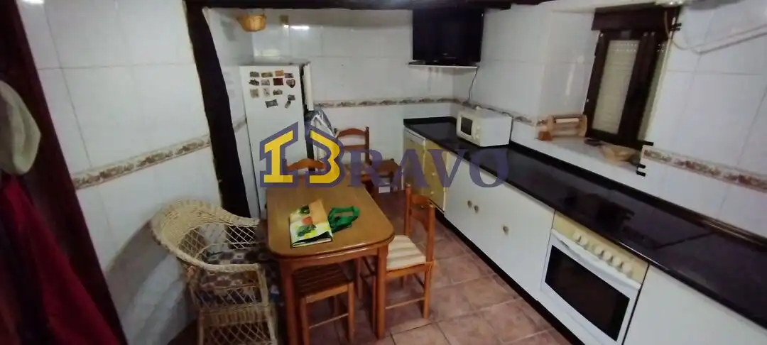 Kitchen of Houses for sale in Merindad de Cuesta-Urria  with Heating and Storage room