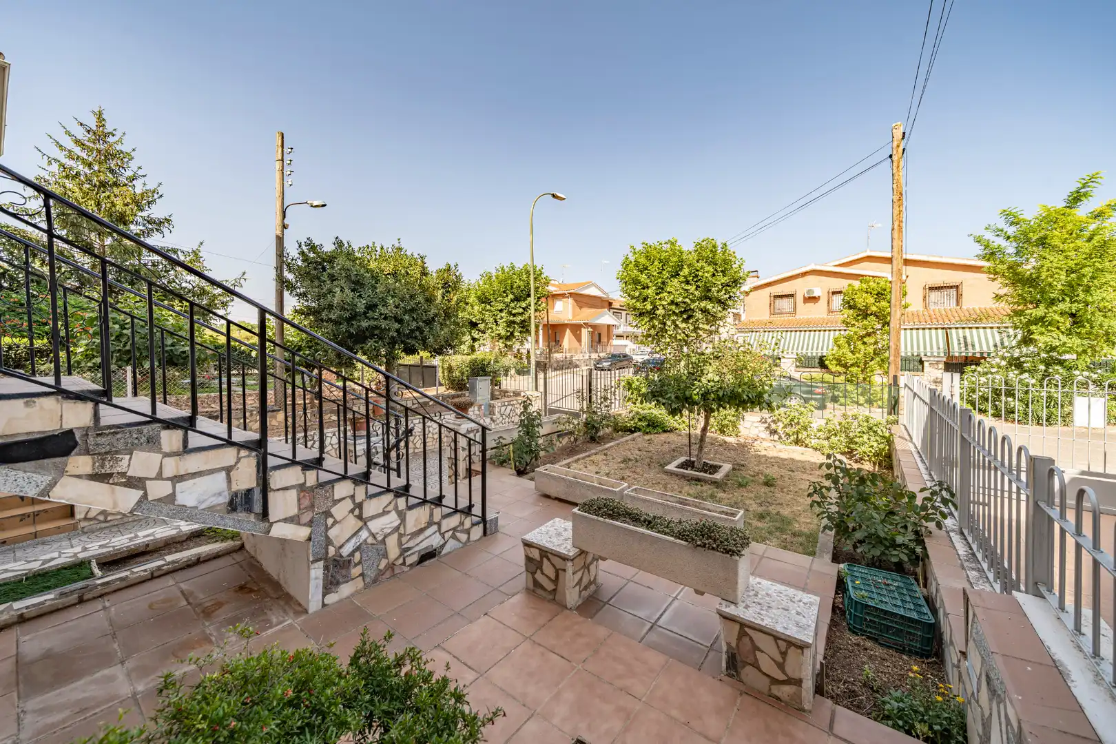Casa aparellada amb jardí en venda a Calle de San José, imagen 41