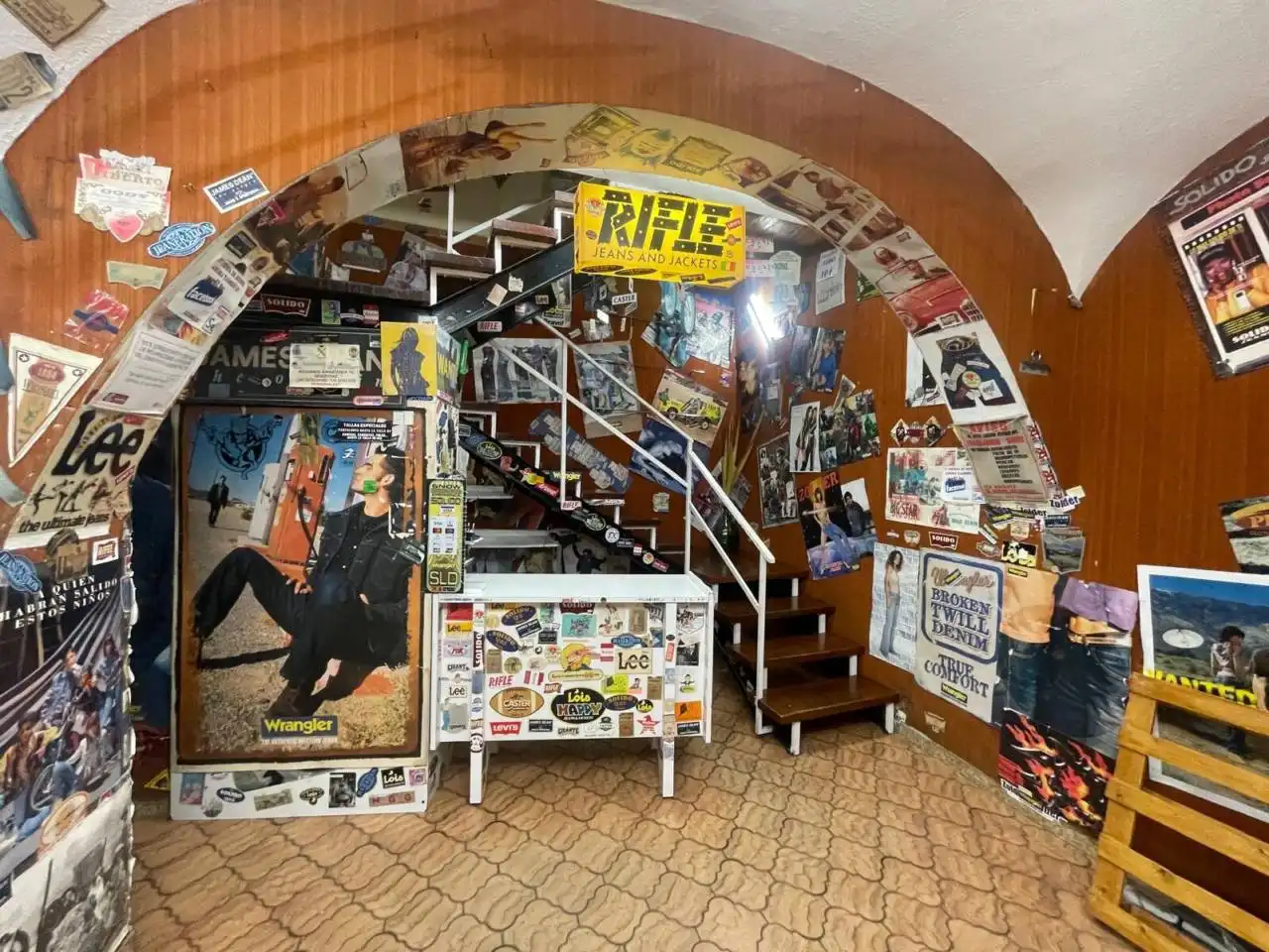 Local comercial en venda a Casco Antiguo, imagen 6
