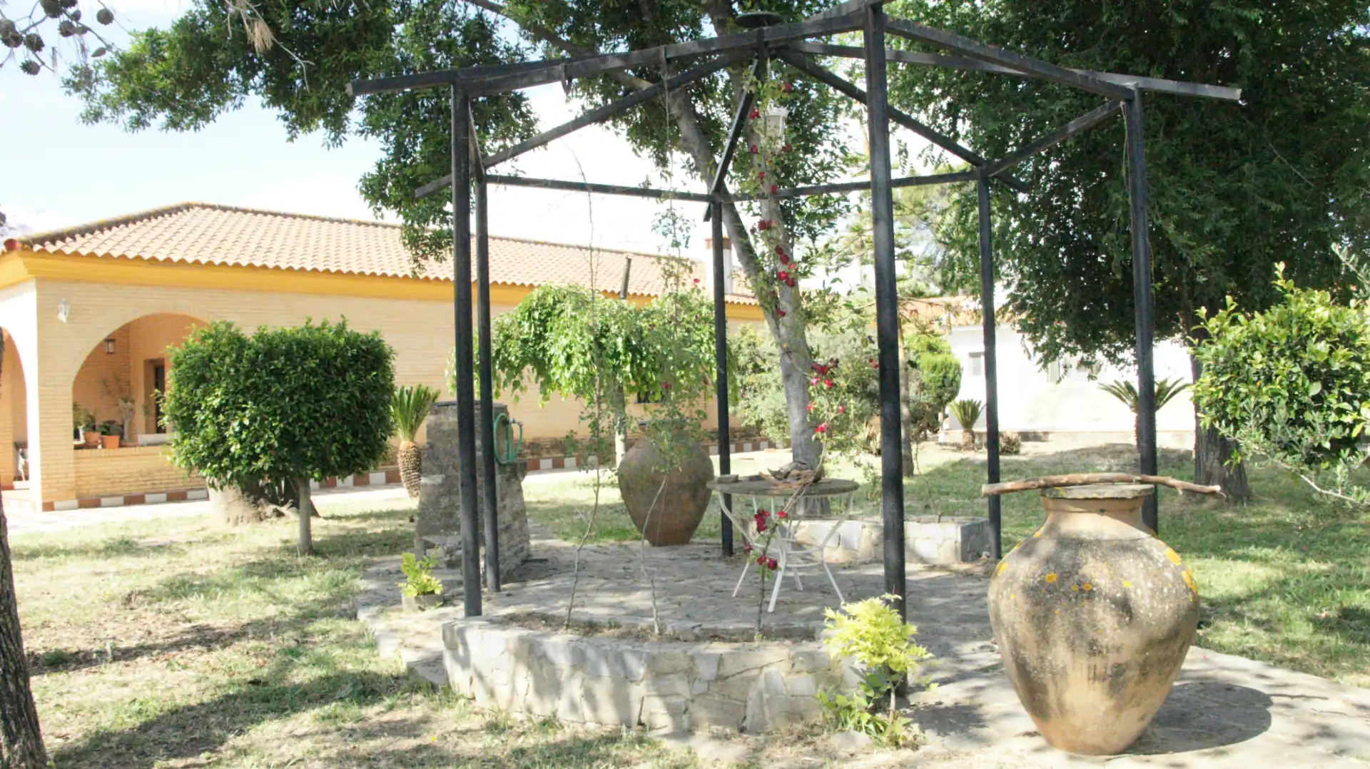 Jardín de Casa o chalet en venta en Espartinas con Aire acondicionado, Jardín privado y Terraza