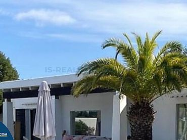 Chalet con piscina en venta en Sant Agustí-Cala de Bou