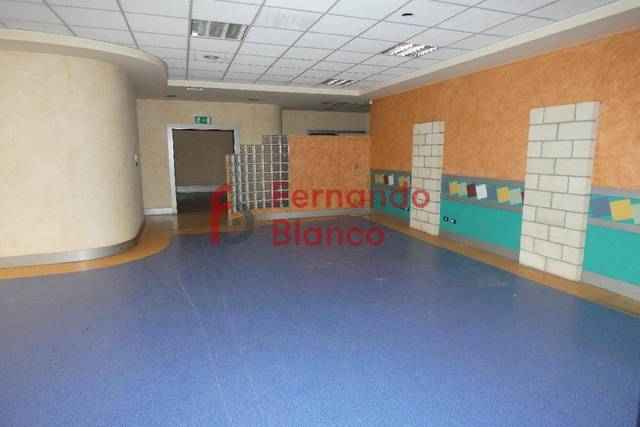 Oficina en Venta en San Pedro de Deusto - La Ribera