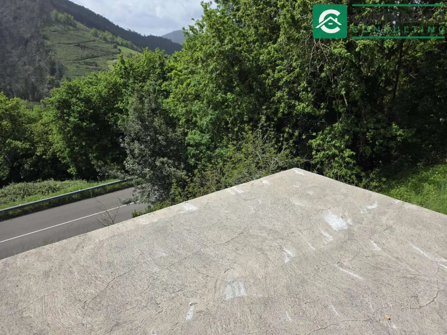 Terrassa de Casa o xalet en venda en Villayón amb Terrassa, Traster i Moblat
