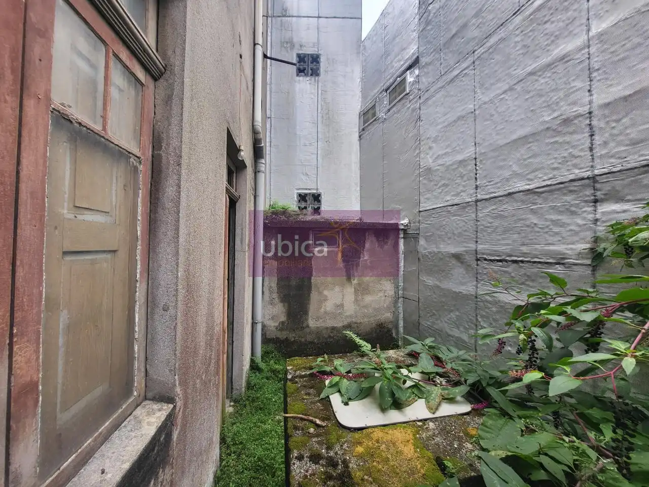 Einfamilien-Reihenhaus zum Verkauf in Vigo  mit Abstellraum