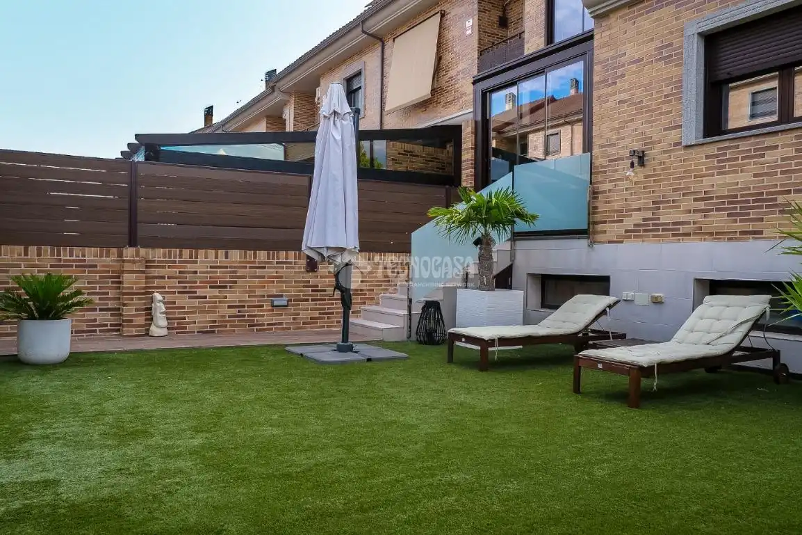 Terrace of Detached homes for sale in Arroyomolinos (Madrid)  with Air Conditioner, Heating and Private garden