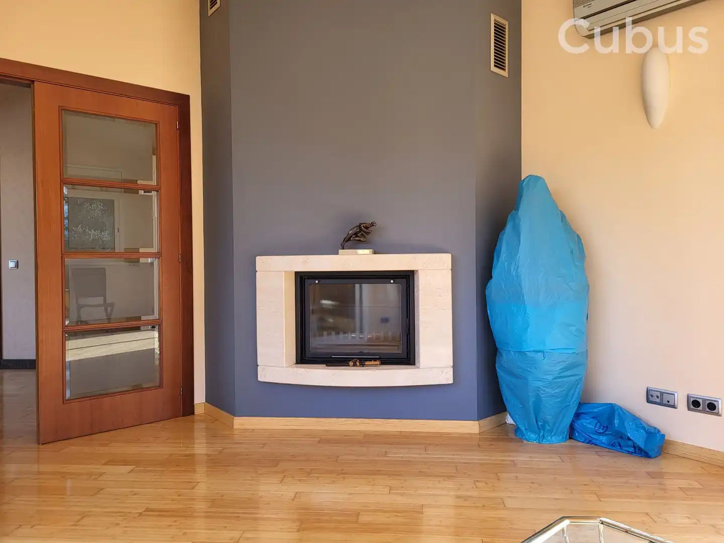 Living room of Houses for sale in Les Preses  with Air Conditioner, Heating and Terrace