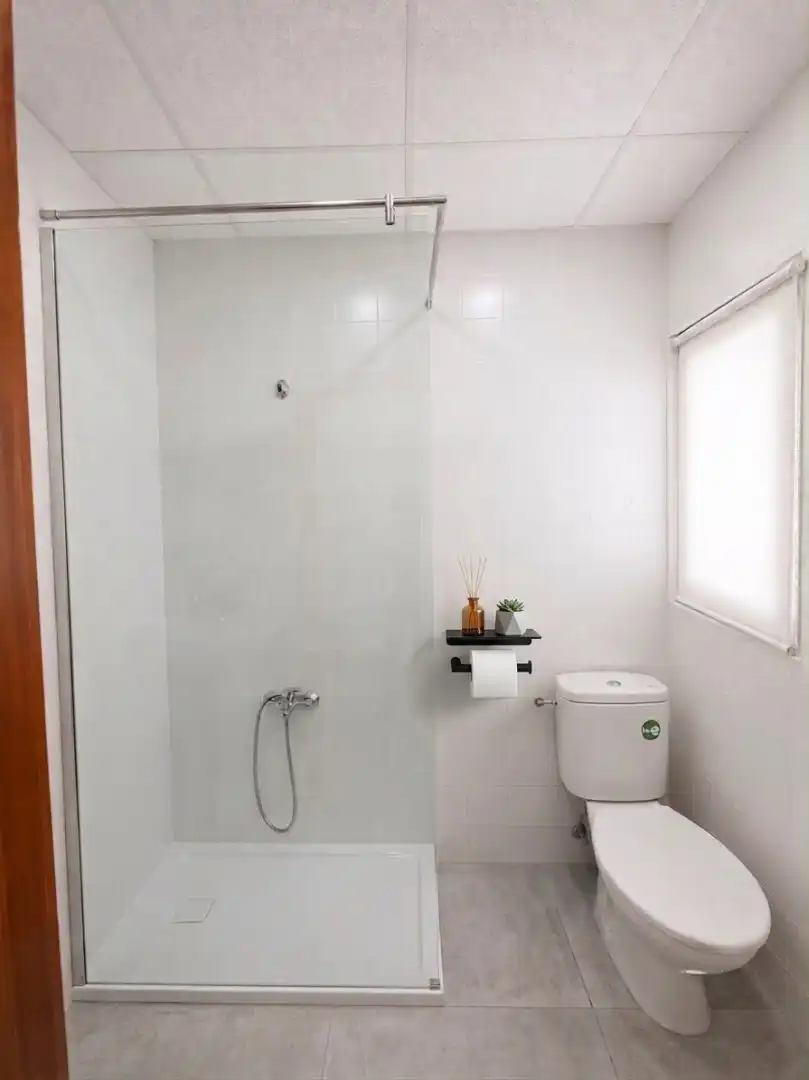 Bany de Pis en venda en Manresa amb Terrassa i Balcó