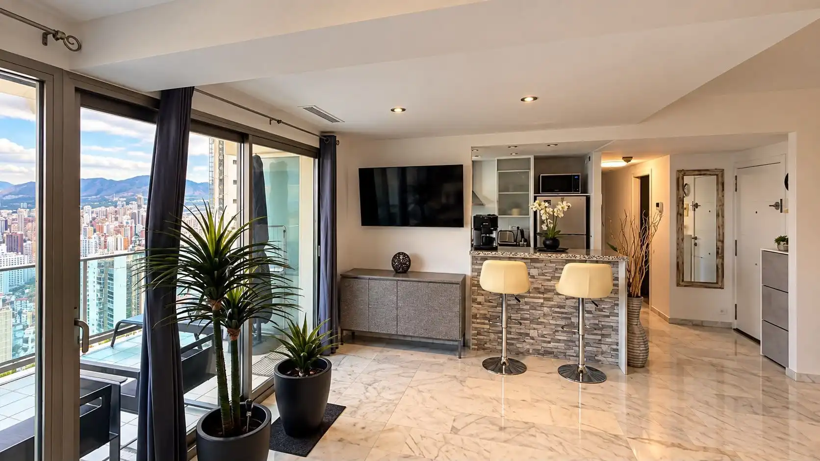 Piso con piscina en venta en Calle Viena 8, imagen 11