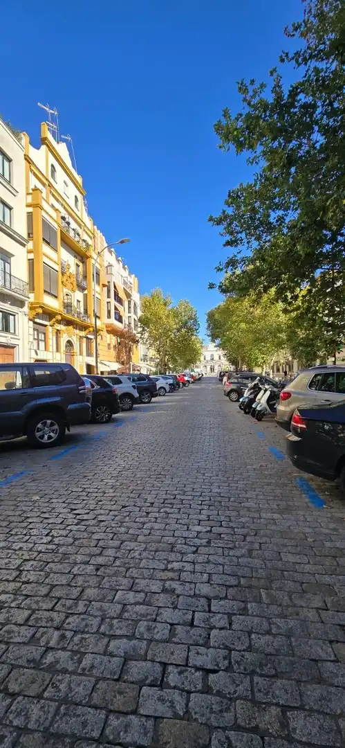 Parking of Flat for sale in Sevilla  with Air Conditioner, Terrace and Storage room