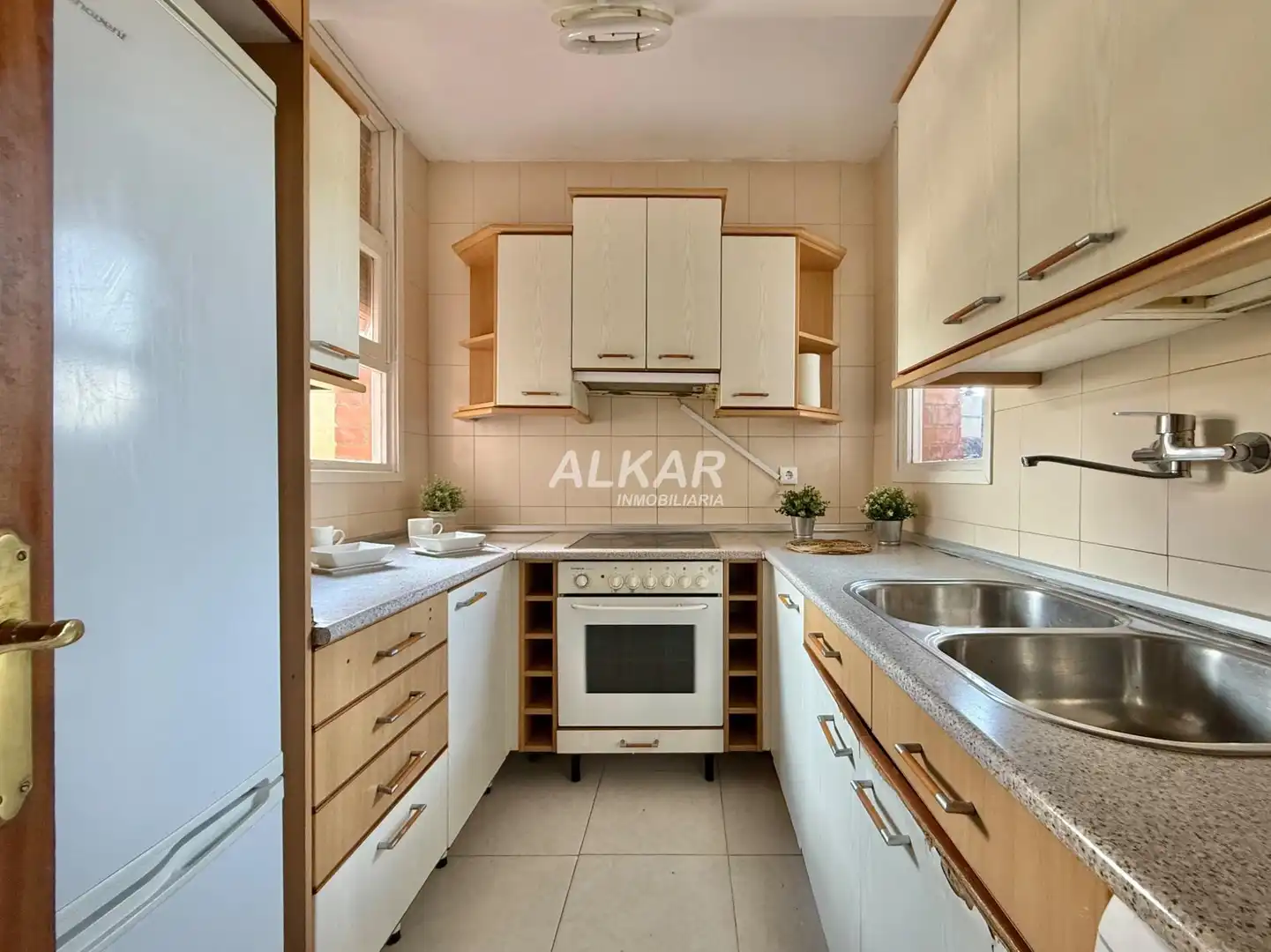 Cocina de Piso en venta en Tudela con Calefacción y Balcón