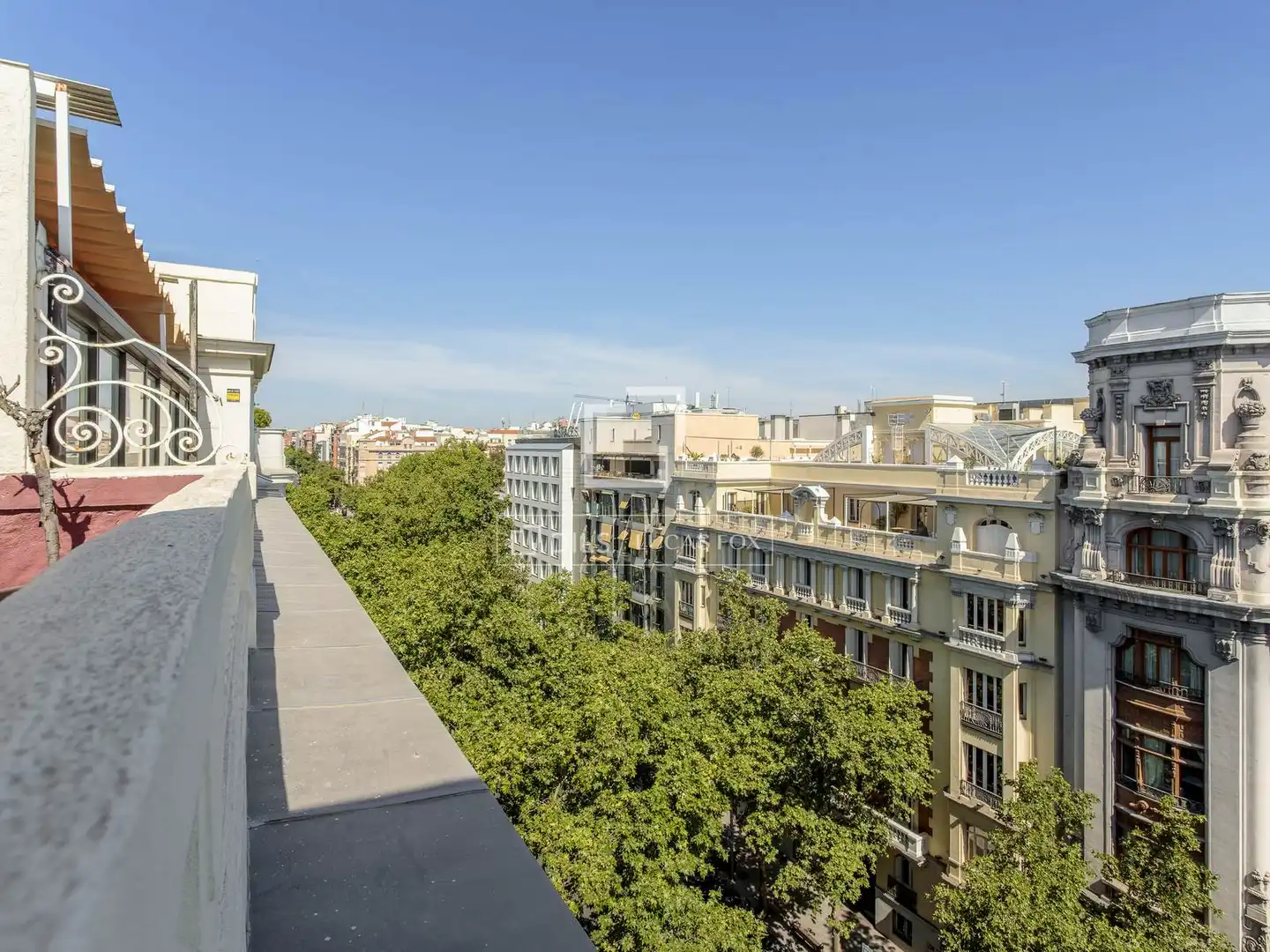 Exterior view of Attic for rent in Madrid  with Air Conditioner, Heating and Parquet flooring