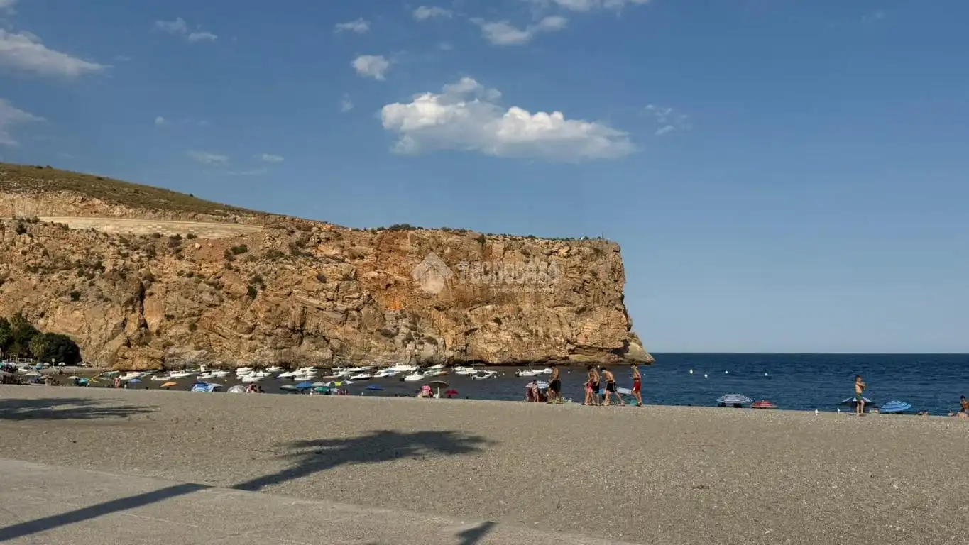 Pis en venda a Calahonda - Carchuna
