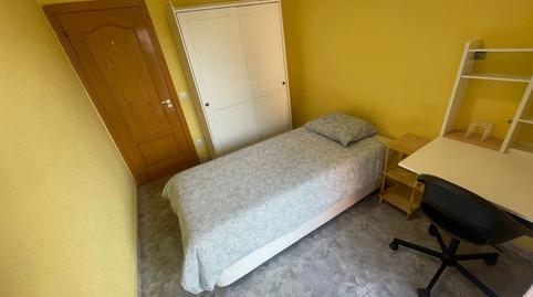 Foto 2 de Pis per a compartir a Calle de Membezar, 29, Entrevías,  Madrid Capital