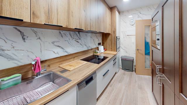 Piso en Venta en Calle la Romana en Juan XXIII