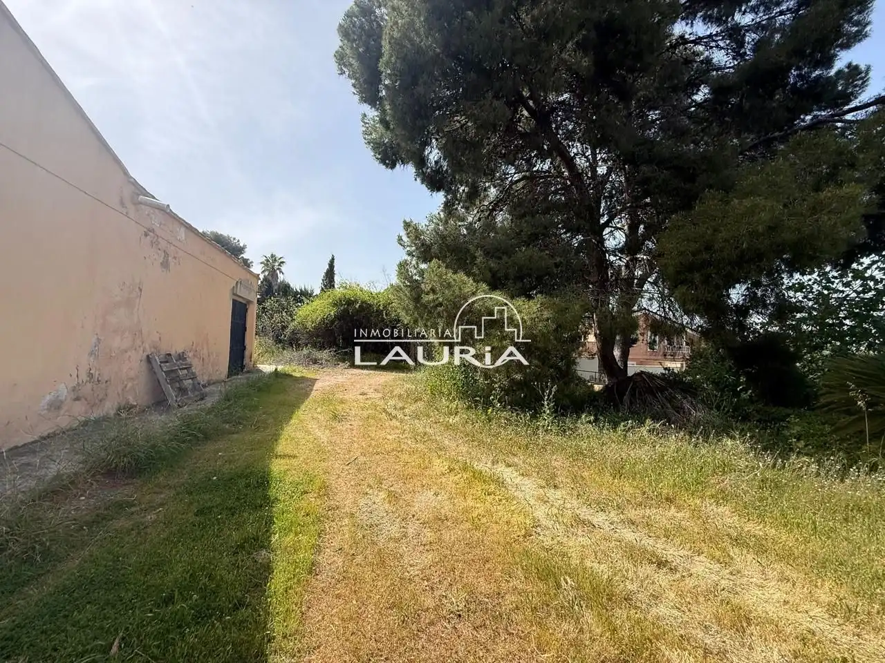 Haus oder Chalet zum Verkauf in Chiva mit Privatgarten und Terrasse