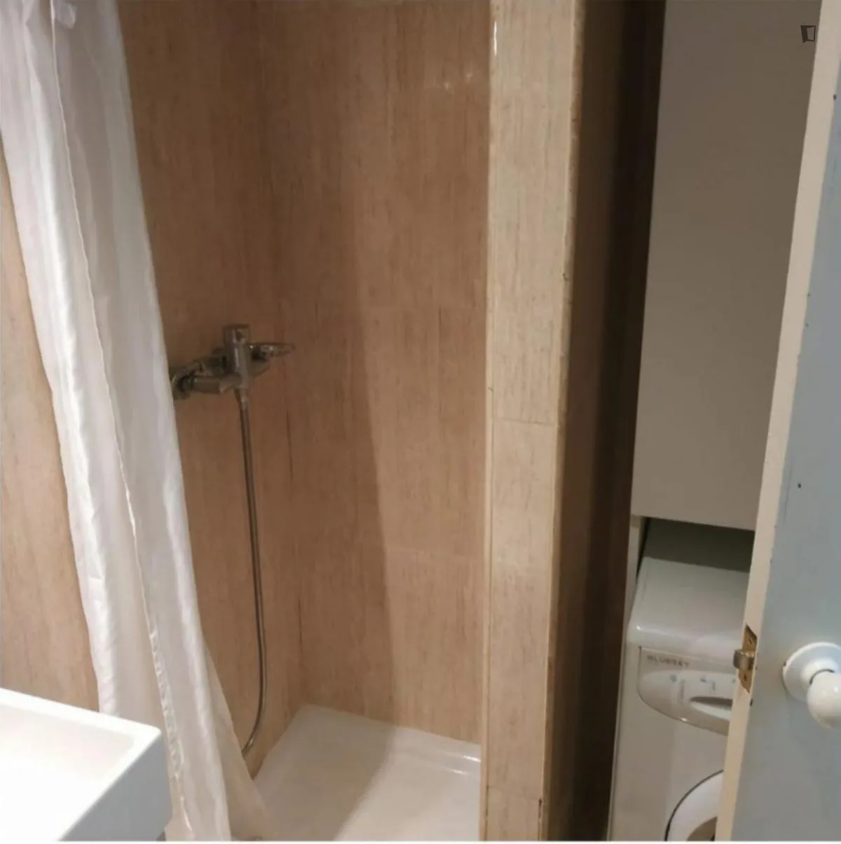 Estudi de lloguer a Triana Este