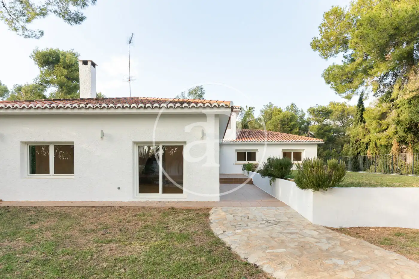 Jardí de Casa o xalet en venda en Chiva amb Aire condicionat, Calefacció i Jardí privat